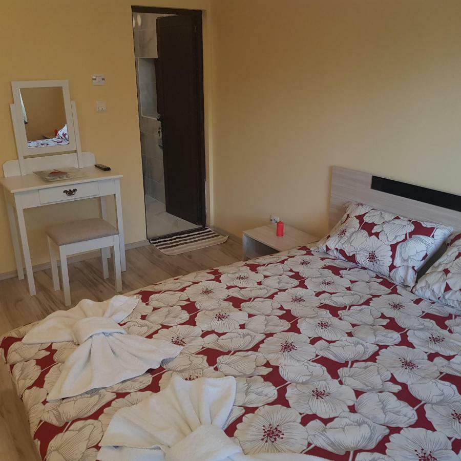 Guest House Ileana Sapareva Banya Ngoại thất bức ảnh
